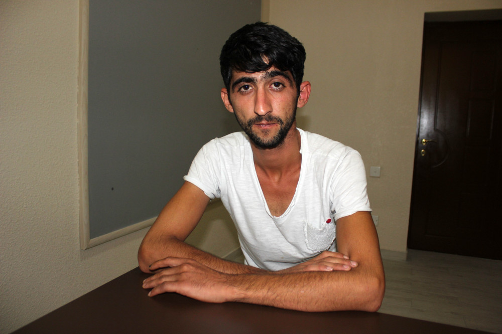 Evində qumbara tapılan gəncin avtomatı üzə çıxdı - FOTOLAR